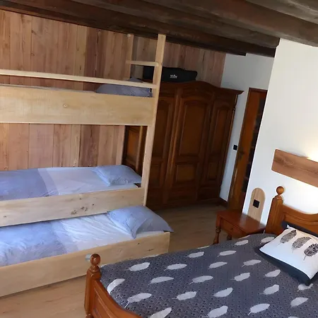 La Des Papillons Tatil Evi Laguiole